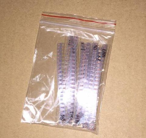 300PCS LL34 0.5W 1/2W 2V-27V Zener Diode Kit 15values 1206 SMD Zener diod each 20pcs ► Photo 1/1