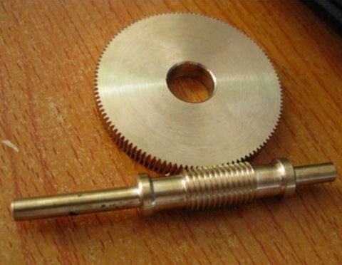 0.4M-120T Worm gear Speed ratio 1:120--Gear diameter:48.7mm  hole:12mm Thickness:6mm ► Photo 1/1
