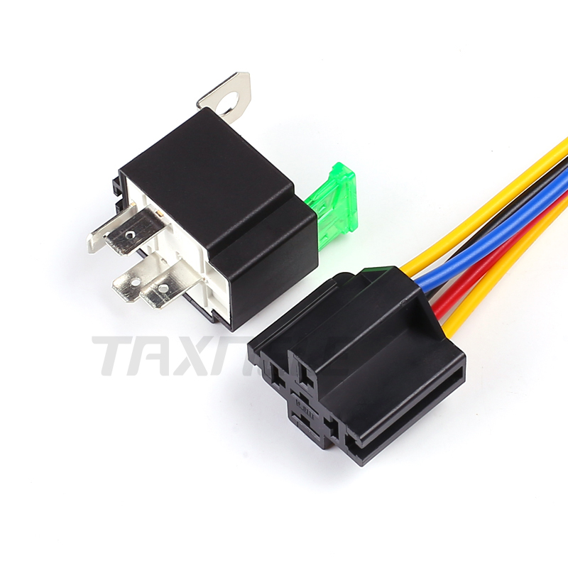 Fused On/Off Car Auto Vehicles Motor Automobil Relay DC12V 30A 4 Pin Black 