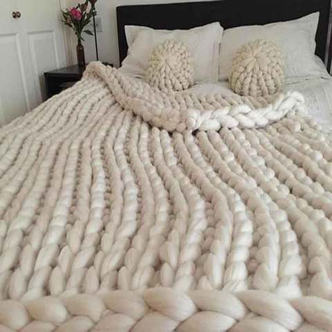 Chunky Knitted Throws Blanket Ultra Plush Decorative Chunky Throw Blanket Queen Bedroom ► Photo 1/6