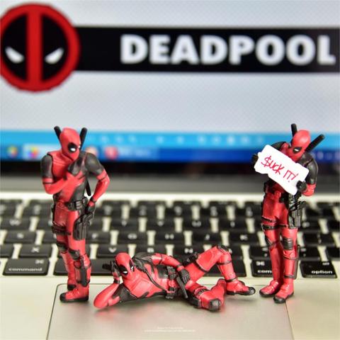 Marvel Legends X-men Deadpool Mini PVC Figure Deadpool Toy