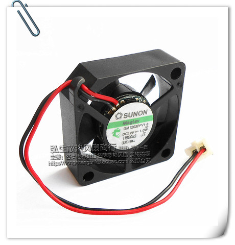 12V 1.0W GM1203PFV1-8 3cm 2 line 3010 magnetic suspension cooling fan  ► Photo 1/1