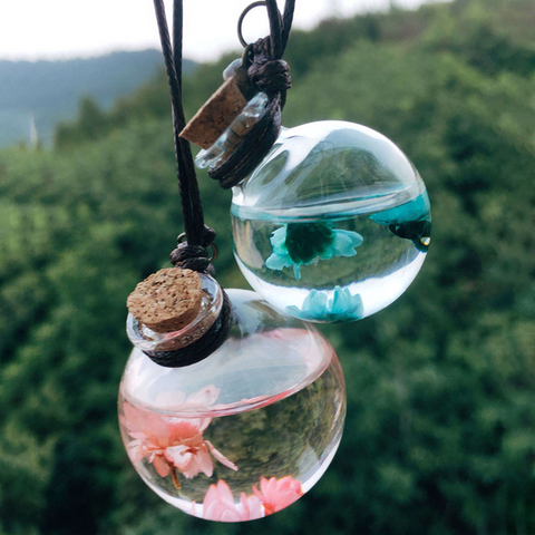 Car Air Freshener Flower Bottle Auto Essential Oils Perfume Bottle Diffuser Automobiles Ornaments Car Hanging Perfume Pendant ► Photo 1/6