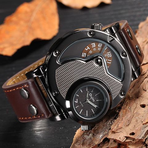 Oulm Two Time Zone Sports Wristwatch Military Army Men's Casual PU Leather Strap Antique Designer Quartz Watch Male Clock ► Photo 1/6