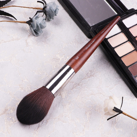 Professional Blusher Brush #160Natural Wood Wavy Synthetic Fiber Angled Precision Blush Brush Makeup Tool ► Photo 1/5