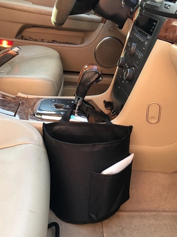 Urn in a car with a rigid frame. Auto Accessories, auto accessories, garbage bin, auto accessories ► Photo 1/6