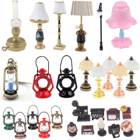 1/2Pcs Mini 1:12 Miniature Table Candlestick Retro Kerosene Lamp Doll House Lamps Decor Accessories Dollhouse Furniture Toys ► Photo 1/6