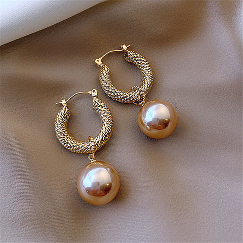 2022 New Arrival Dominated Fashion Fine Pearl Drop Earrings Contracted Senior Geometric Metal Temperament Women Earrings Jewelry ► Photo 1/6