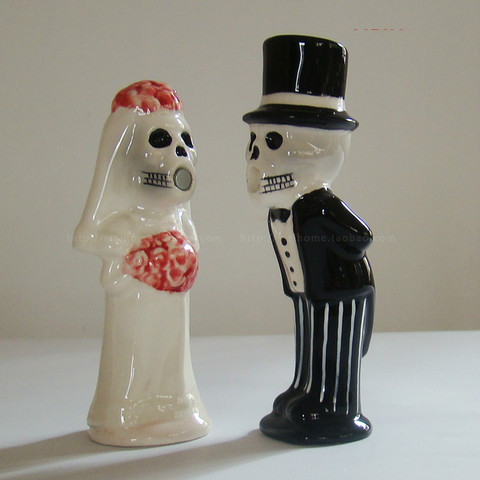 1 pair Ceramic ornaments zombie bride seasoning bottle funny Salt Pepper Cumin Powder Box Tool Skull decoration spice jars CL407 ► Photo 1/6