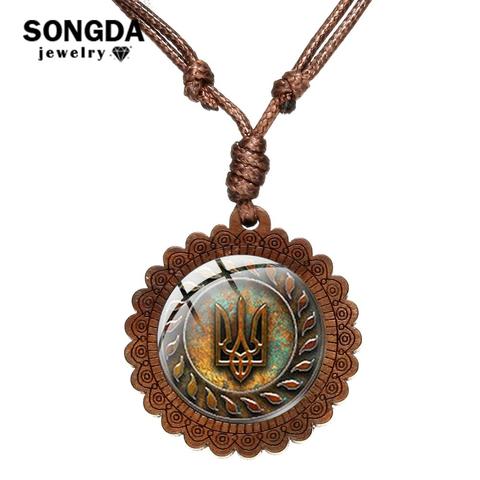 SONGDA Ancient Tryzub Ukraine Insignia Souvenir Necklace Ukrainian Sign Glass Round Carved Wood Pendant Necklace Ukraine Jewelry ► Photo 1/4