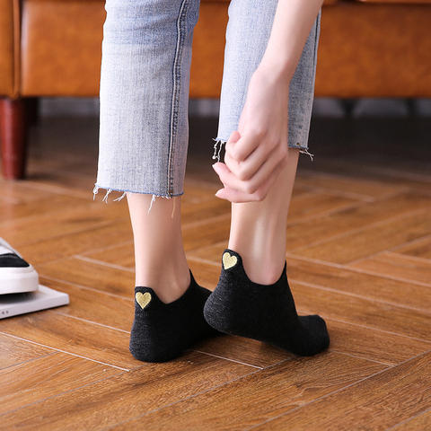 Fashion Socks Woman 2022 New Spring 1 Pair Ankle Socks Girls Cotton Color Novelty Lady Fashion Cute Heart Casual Women Socks ► Photo 1/6