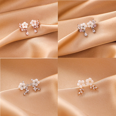 Trendy Kroean Micro-inlaid Shell Flower Crystal Water Drops Earrings Literary Compact Mini Flower Stud Earrings Jewelry ► Photo 1/6