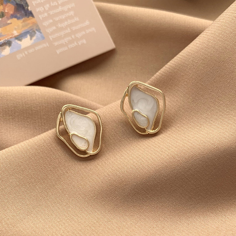 Korean Fashion Shell Acetate Geometric Irregular Enamel Stud Earrings for Women Trendy Minimalism Jewelry 2022 New Cute Earrings ► Photo 1/6