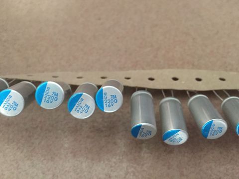 20PCS JAPAN NIPPON PSG 16V2200UF 10X20MM Solid state electrolytic capacitor 2200uf 16v Ultra low ESR 2200uf/16v Solid capacitor ► Photo 1/1