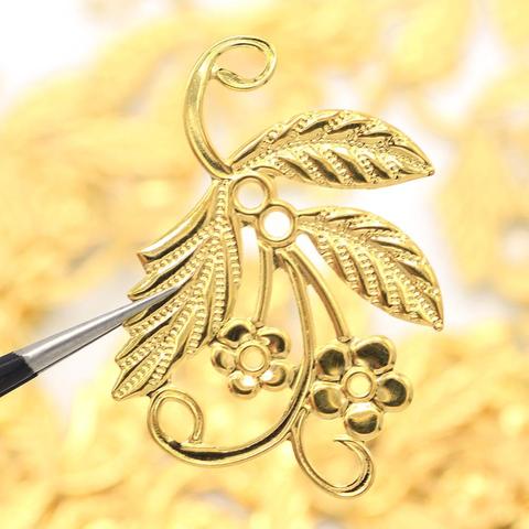 40pcs Craft Hollow Leaf Flower Pendant Gold Charm Filigree Jewelry Making Plated Vintage DIY Pendant Necklace Jewelry Making ► Photo 1/6