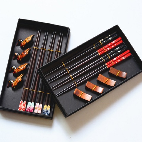 8PCS Housewarming Gift Pack 4 Chopsticks 4 chopsticks Holders Handmade Japanese Natural Wood Chopsticks Set ► Photo 1/6