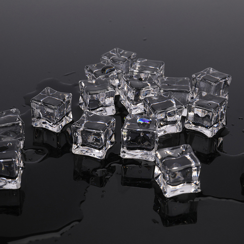 16Pcs/lot 2cm/1.7cm Artificial Acrylic Square Shape Ice Cubes Photography Props ► Photo 1/6