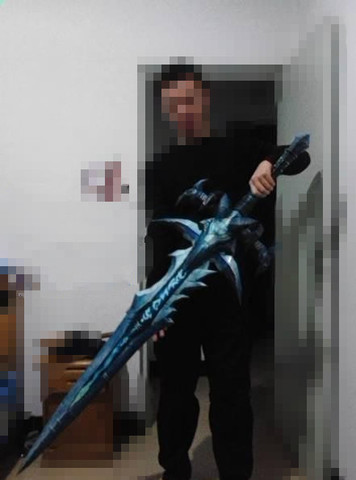 3D Paper Model Lich King Arthas FrostMourne Sword Weapon Finished Length 1.2m ► Photo 1/5