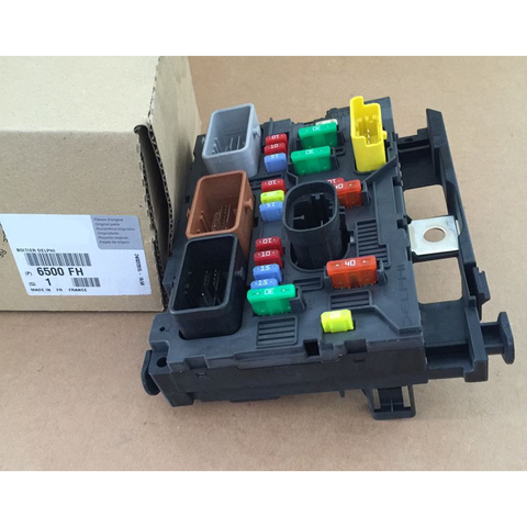 Fuse Box Unit Assembly BSM-LO4/L11 6500FH 9664055780 9664055580  Used for Peugeot 107 207 307/207CC Citroen C4 C5 ► Photo 1/4