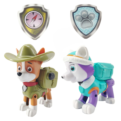 what kind of dog is tracker in the paw patrol