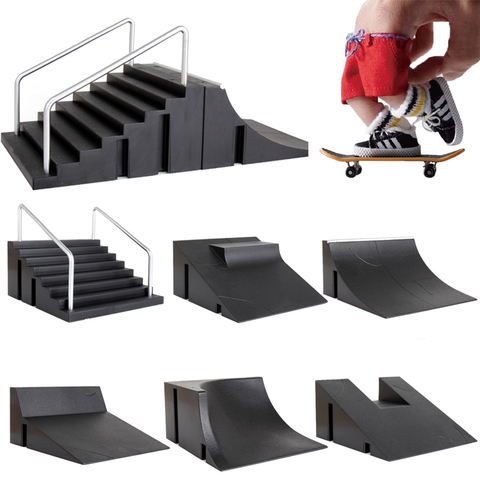 Children Finger Skateboards Skate Toy Skate Park Ramp Set Tech Practice Deck Funny Interior Extreme Sport Fingers Training Toys ► Photo 1/6