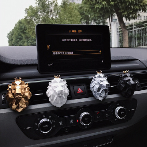 1 PCS Creative Lion Head Shape Car Air Freshener Cool Auto Fragrance Perfume Smell Car Diffuser Vent Clip Scent Refill For Car ► Photo 1/5