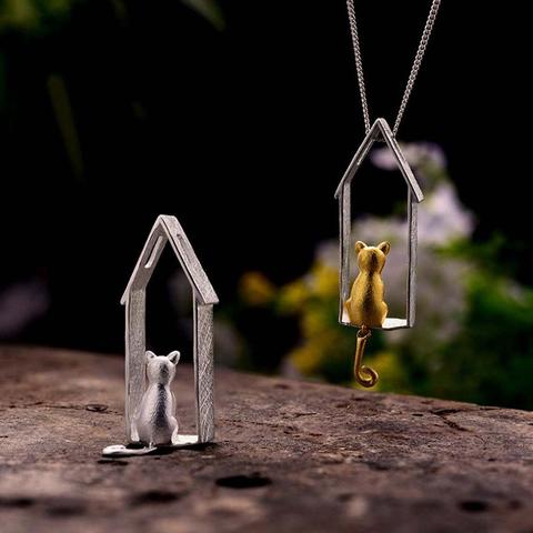 Retro exquisite cute kitten sitting on the window sill two-color geometric jewelry ladies engagement wedding  pendant necklace ► Photo 1/4