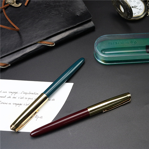 Nostalgic old Fountain Pen Golden metal cap and classic arrow clip Student office writing stationery ► Photo 1/6
