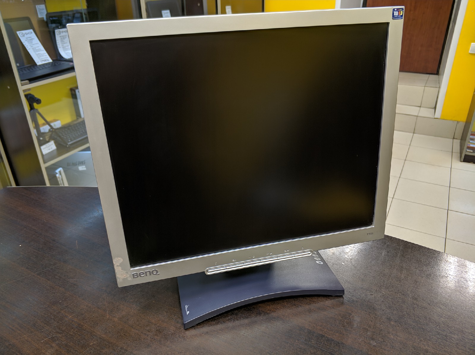 Schermo Monitor BenQ q9t4 LCD 19 pollici 270cd/m² 1280x1024 550:1 77hz Desktop 
