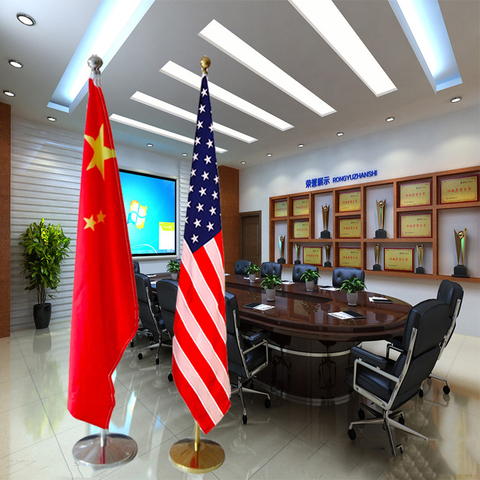1 Set High Quality 2m Heigh Indoor Standing Silver Gold Flagpole Flag Pole for Conference Office Indoor Flag Pole with Stand ► Photo 1/3