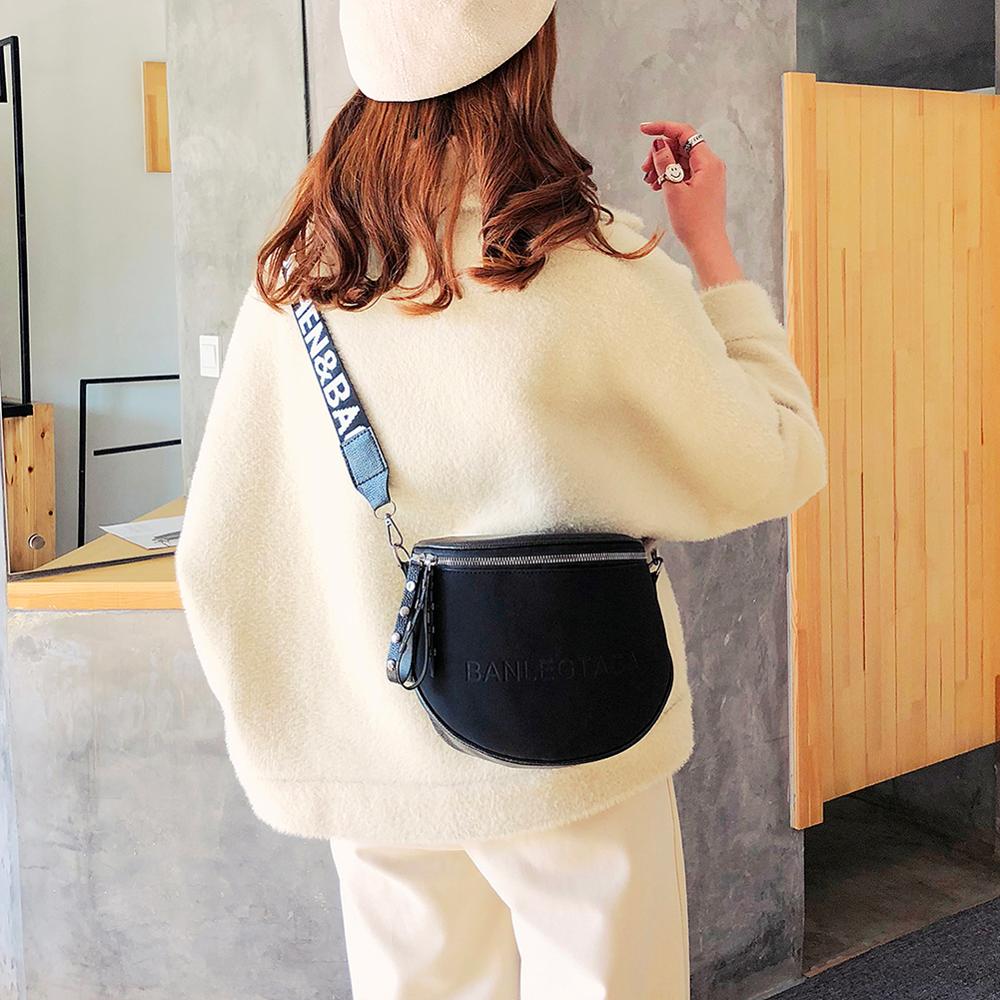 Fashion Crossbody Bag Women PU Leather Semicircle Shoulder Saddle Bags 
