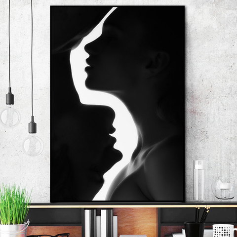 Kissing Black And White Sexy Woman Love Hands Hug Canvas Painting Wall Art Pictures For Living Room Modern Decoration Unframed ► Photo 1/5