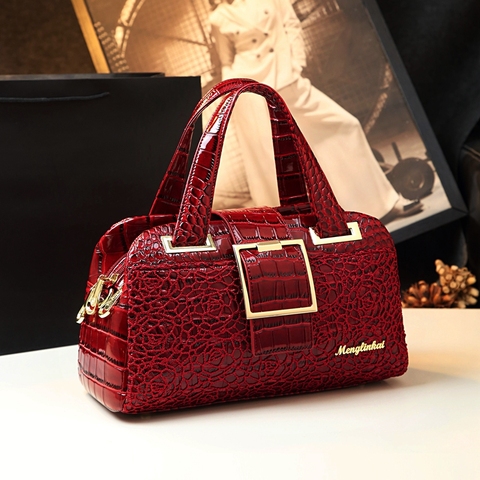 Cowhide leather Women handbag Lace crocodile pattern mother bag shoulder messenger three-layer middle-aged Portable Boston Bags ► Photo 1/6