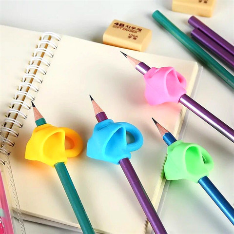 1Pcs Posture Drawing Toy Silicone Dolphin Fish Hold Pencil Children's Creativity Kids Students Pencil Writing Protect Finger Toy ► Photo 1/6