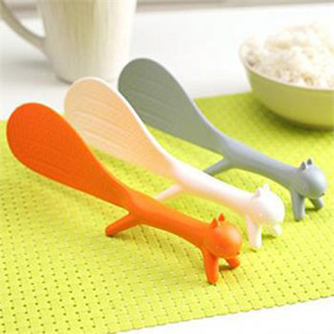 3 colors Lovely Kitchen Supplie Squirrel Shaped Ladle Non Stick Rice Paddle Meal Spoon Random Color ► Photo 1/6