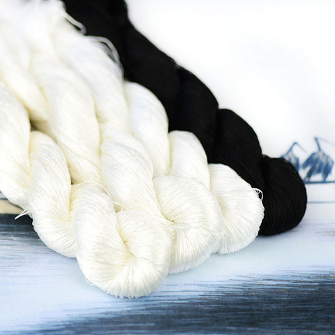 1pcs/400m silk embroidery thread / 100% silk thread /hand embroidery embroider cross stitch/black/white/4 pure colors ► Photo 1/6