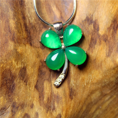 Wholesale Fashion Jewelry Green Chalcedony inlaid work Four leaf clover necklace for woman  feature Jewelry namour charm Gift ► Photo 1/6