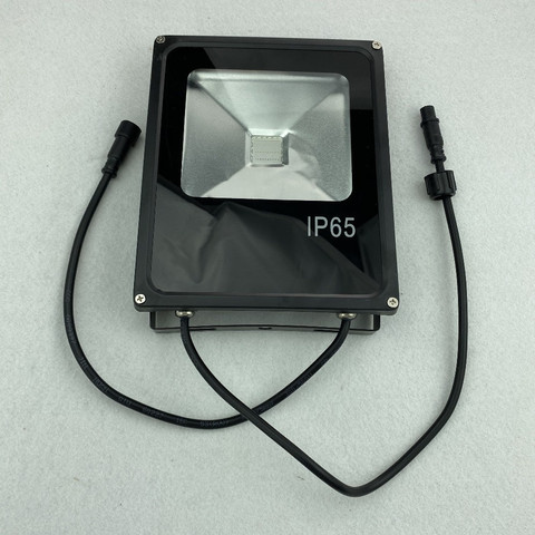 DC12V input 20W high power led WS2811 controlled RGB flood light;addressable;IP65;size:23cm*18cm*5cm ► Photo 1/6