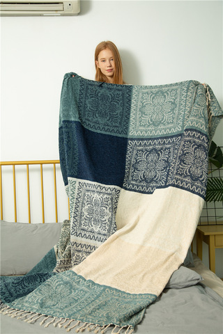 Mediterranean American chenille sofa cushion Colorful Bohemian Chenille Plaids Sofa Large Cobertor Blanket With Tassel ► Photo 1/5