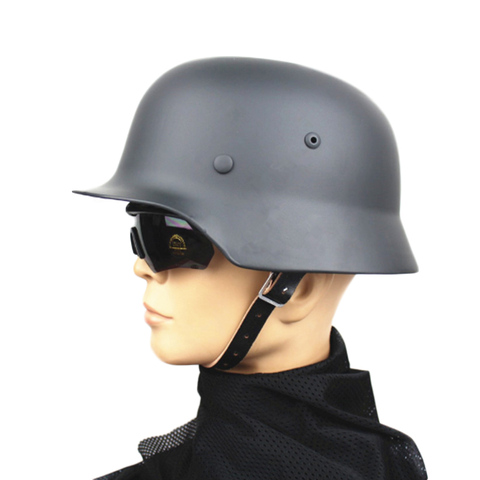 2017 New Tactical Airsoft German M35 Helmet Luftwaffe Steel Helmet Black Green Helmet Combat Special Force Safety Helmets ► Photo 1/6