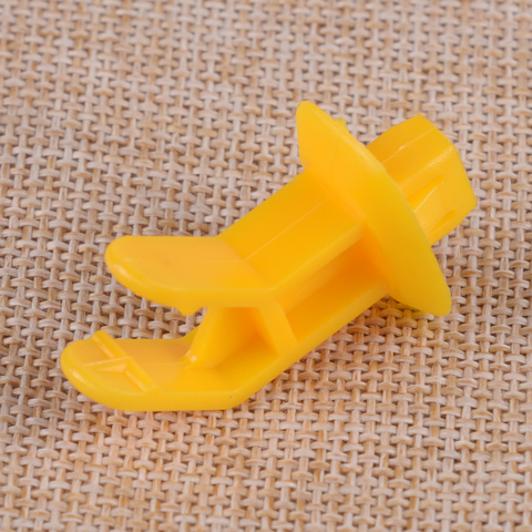CITALL Car Yellow Plastic Hood Support Prop Rod Clip Fit For Ford Focus C-Max Escape AM5Z-16828-A 2013 2014 2015 2016 2017 ► Photo 1/3