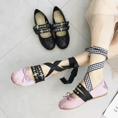 TINGHON Classic Silk Ballet Shoes Lace up Ballet Shoes Women Round Toe Bowtie Women Flats Elegant Valentine Shoes ► Photo 1/6