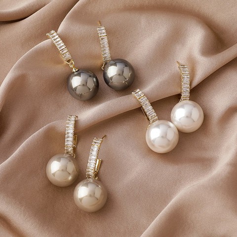 2022 New Contracted Geometric Shiny Crystal Drop Earrings Senior Fashion Fine Pearl Elegant Lovely Women Earrings Jewelry ► Photo 1/6