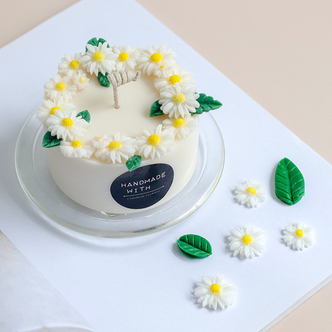 Cake aromatherapy candle mold diy small daisy flower aromatherapy plaster decoration silicone mold ► Photo 1/6