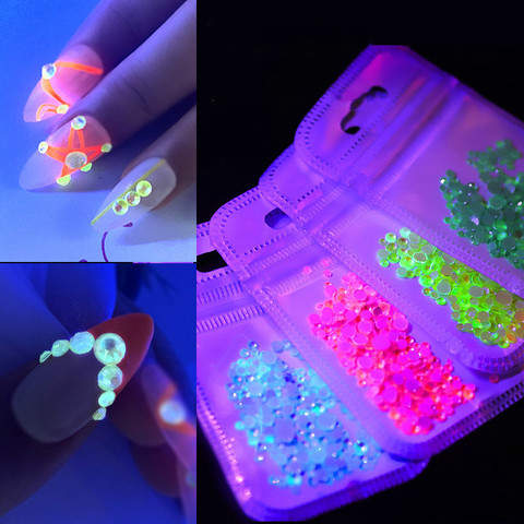 1 Pack Luminous Crystal Mixed Size SS6-SS20 Nail Art Rhinestone Decorations 3D Glitter Diamond Jewelry Glow In The Dark 8 Colors ► Photo 1/5