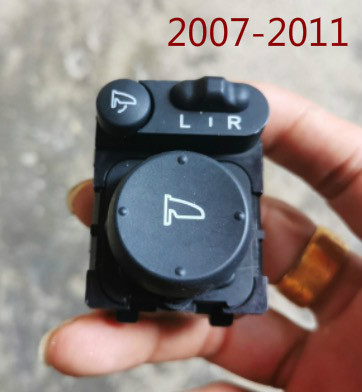 White backlight for Honda 2007-11 years old CRV RE4 rearview mirror reversing folding adjustment switch original ► Photo 1/6