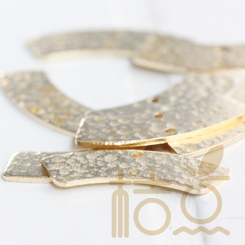 Solid Brass Hammered Curved Charm - 10.2x28.3mm (3878C) ► Photo 1/5