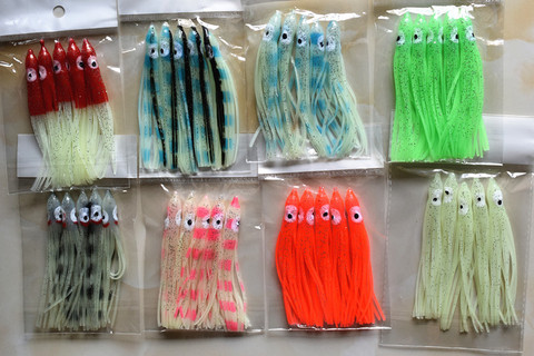 Fishing Squid Octopus Skirts Lures Tackle Glow Luminous Bait Soft Squid Skirt Fishing Tackle Sea Fishing Lures 9CM ► Photo 1/6