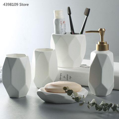 Nordic Ceramic Bathroom Toiletries Set
