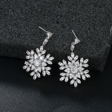 WEIMANJINGDIAN Brand New Arrival Brilliant Cubic Zirconia CZ Crystal Snowflake Drop Earrings for Women Bride or Bridesmaid ► Photo 1/6
